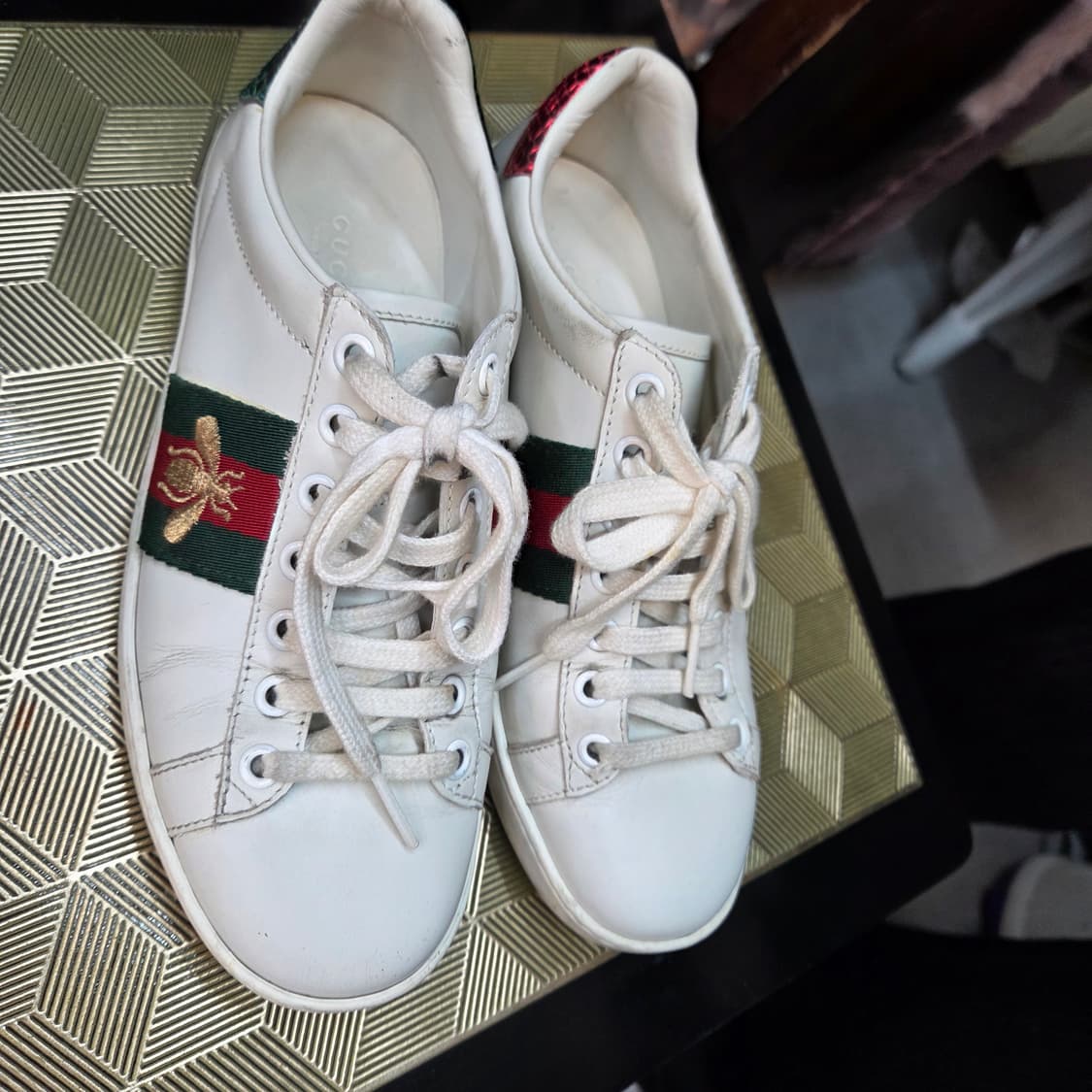 구찌 꿀벌 스니커즈 상품이미지7