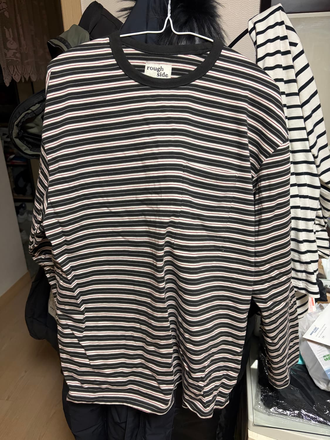 러프사이드x하바티 멀티스트라이프 롱슬리브 차콜 1사이즈 상품이미지3