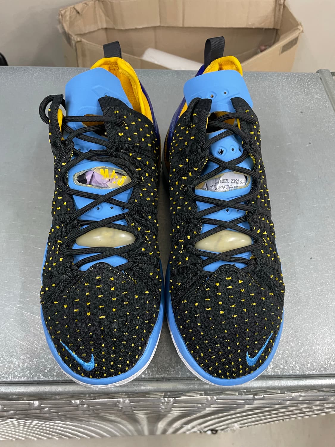 나이키 르브론 18 다이너스티 255 상품이미지5