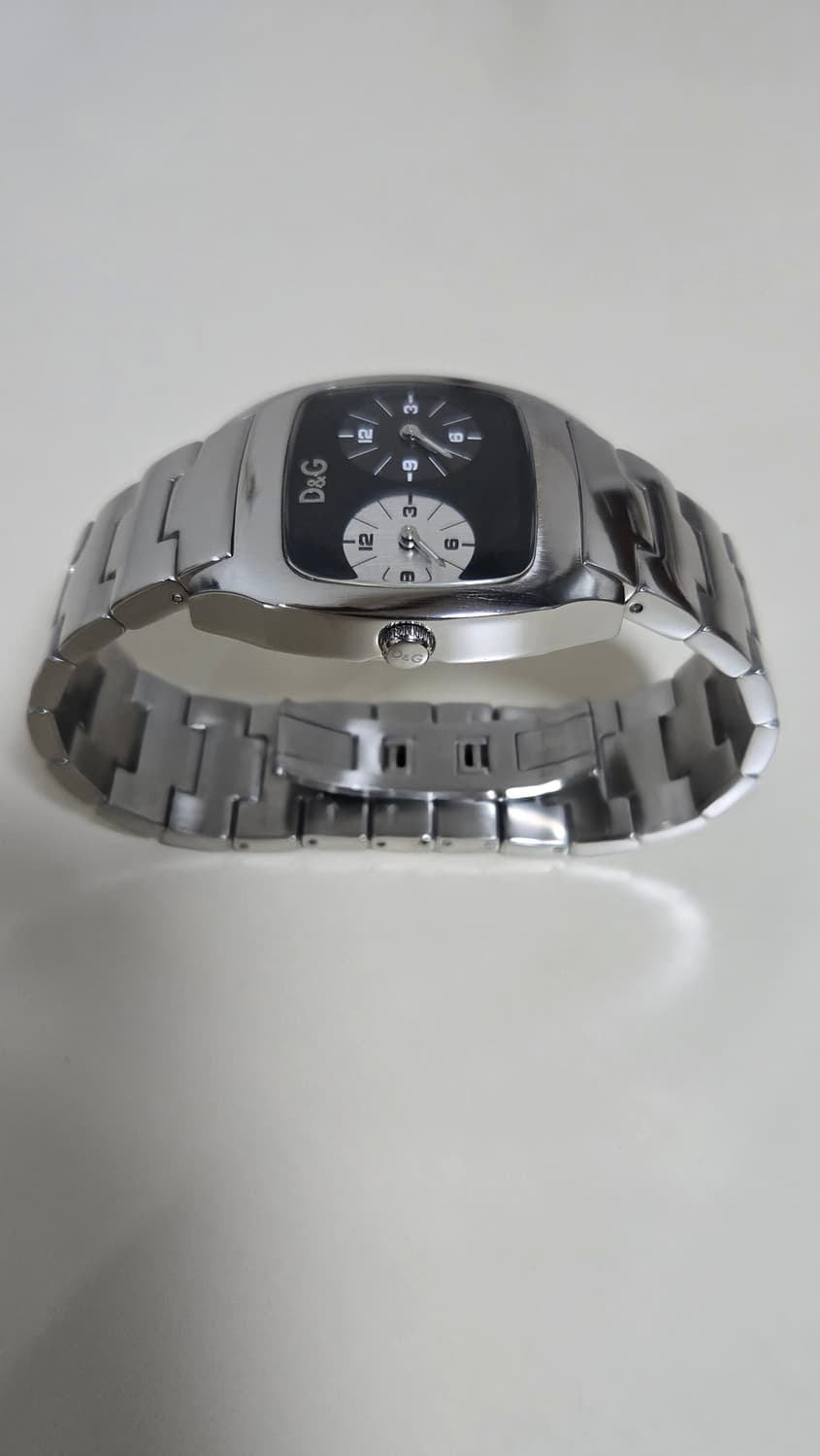 D&G 돌체앤가바나 듀얼 타임 메탈 손목시계 상품이미지3