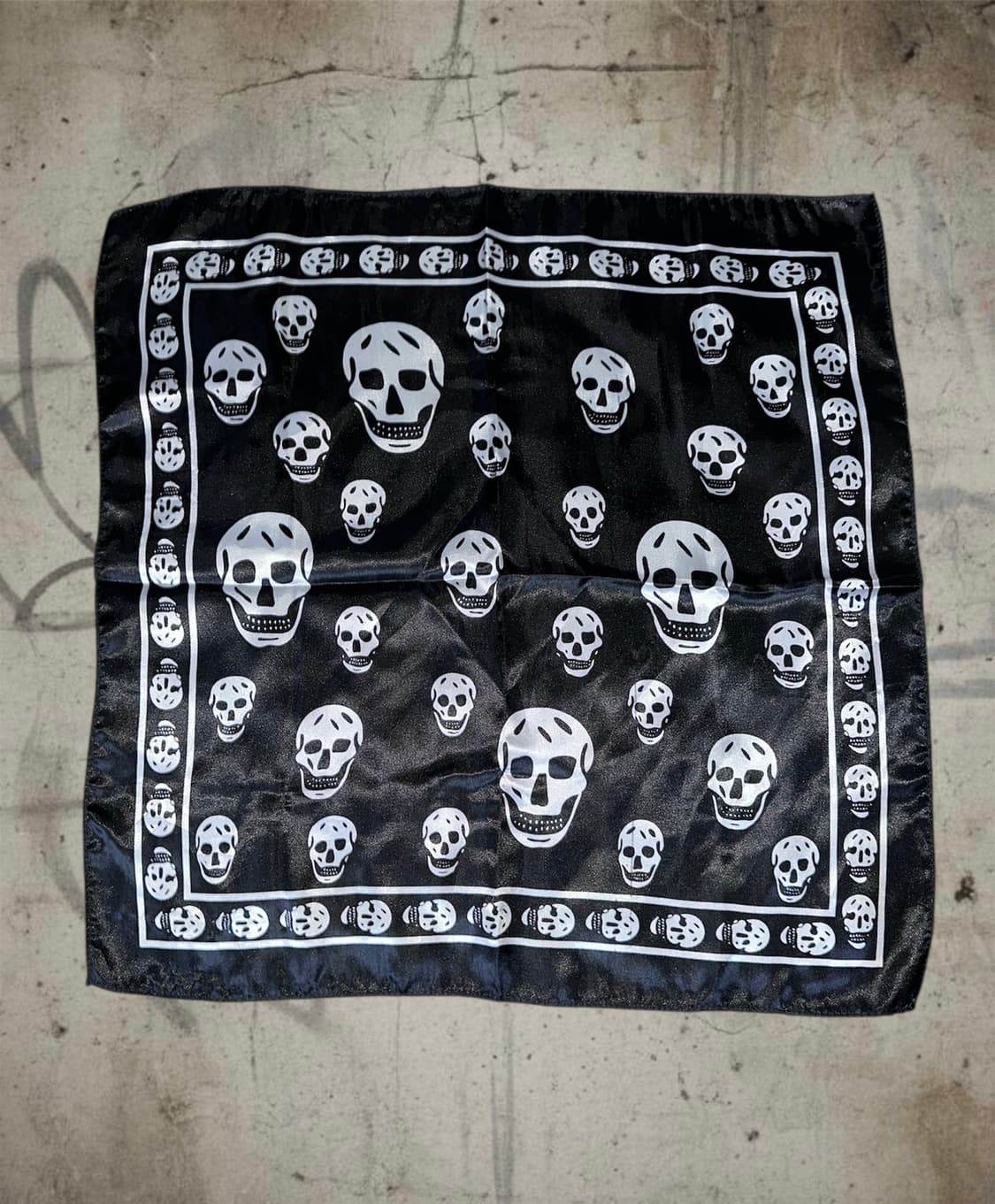 skull silk bandana 상품이미지1