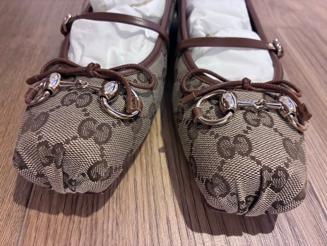 구찌 홀스빗 발레 플랫슈즈 36.5(새상품) 상품이미지4