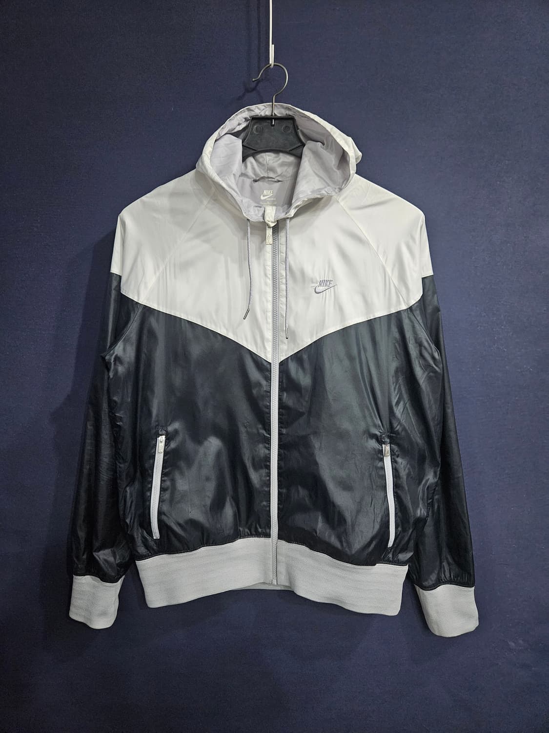 나이키 자수로고 투톤 남성 100~105 바람막이 후드집업 자켓  상품이미지1