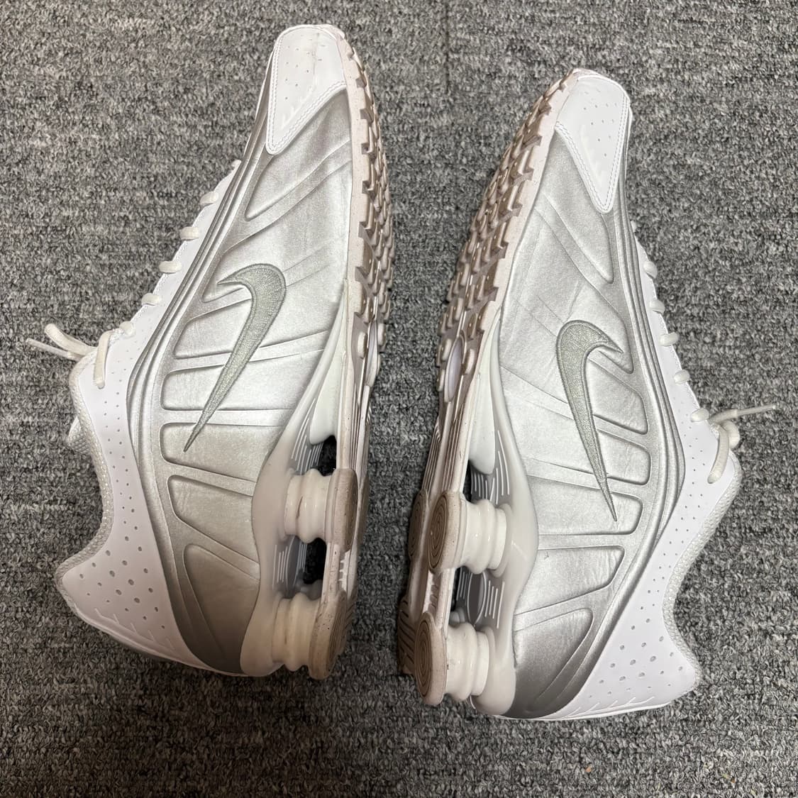 나이키 샥스 R4 300  상품이미지5