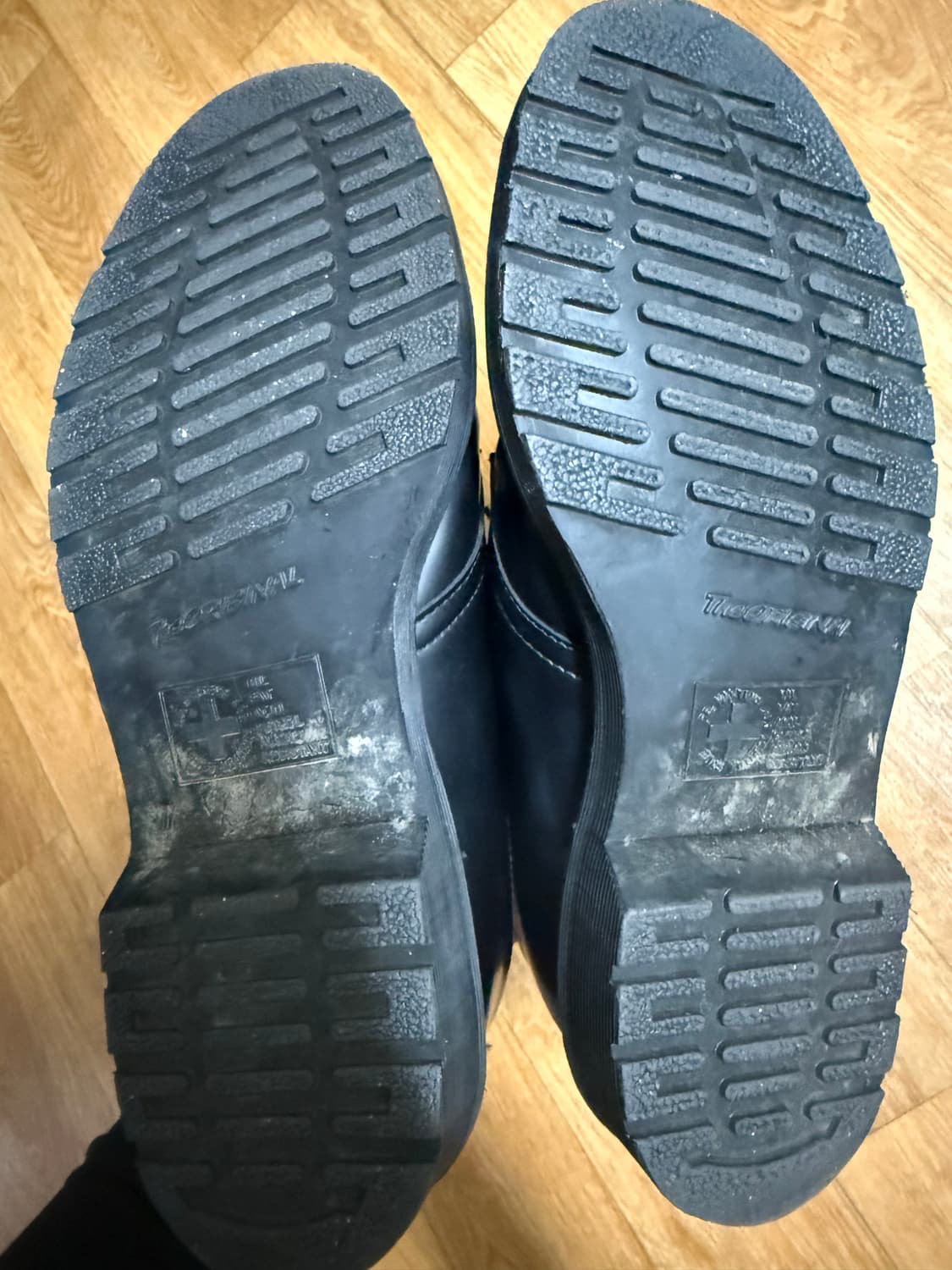 닥터마틴 1461 모노 260 상품이미지3