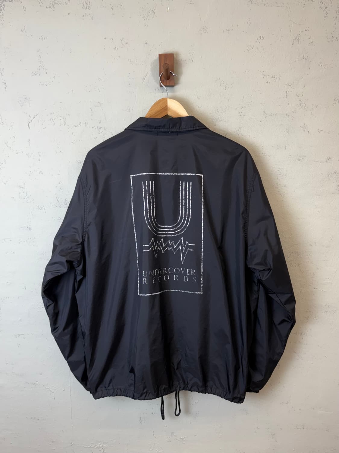 언더커버 언더커버레코드 코치자켓 상품이미지1