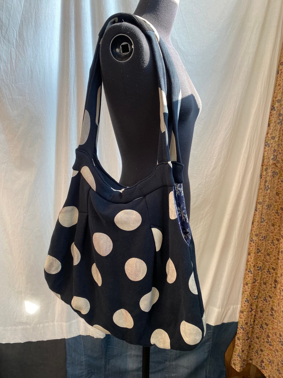 네이비 도트 빅숄더백 상품이미지2