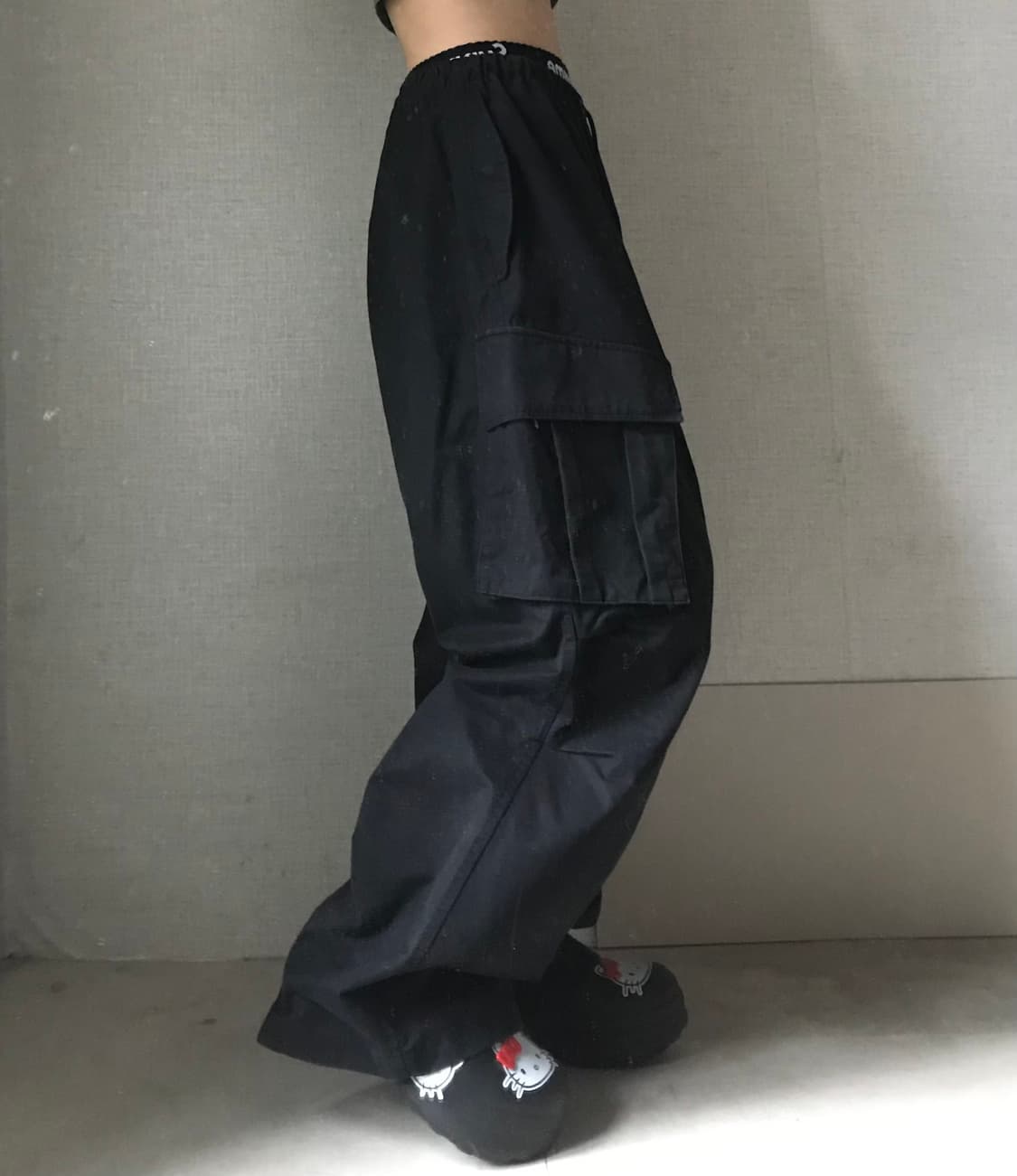 블랙 와이드핏 카고팬츠 상품이미지4