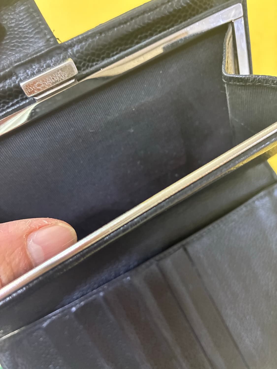 풀세트) 샤넬 블랙 캐비어 타임리스 장지갑 빈티지 시리얼 11번대 상품이미지5