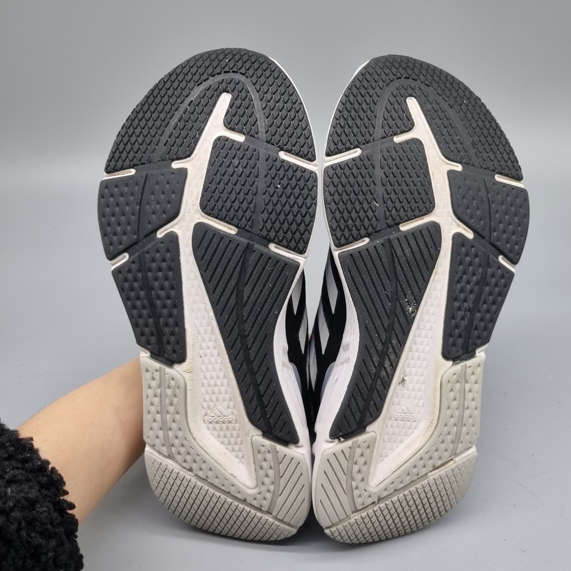 아디다스 퀘스타 블랙 운동화245 상품이미지3