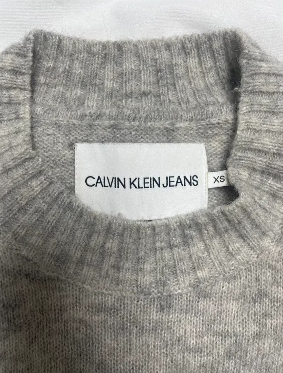 캘빈클라인 여성 그레이 니트스웨터 상품이미지2