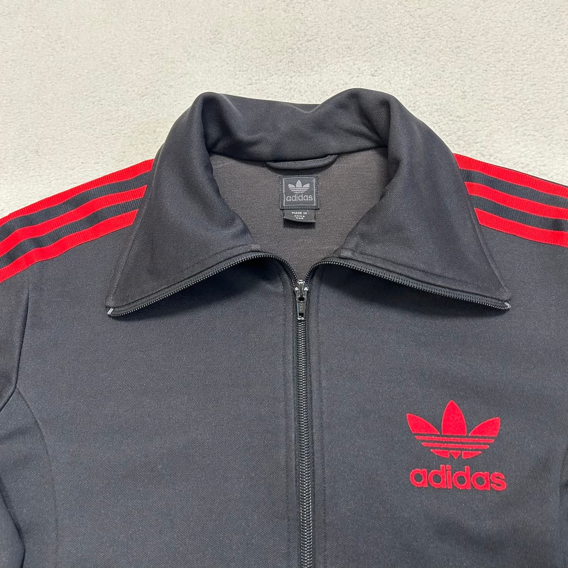 Adidas black red Europa jersey 상품이미지5