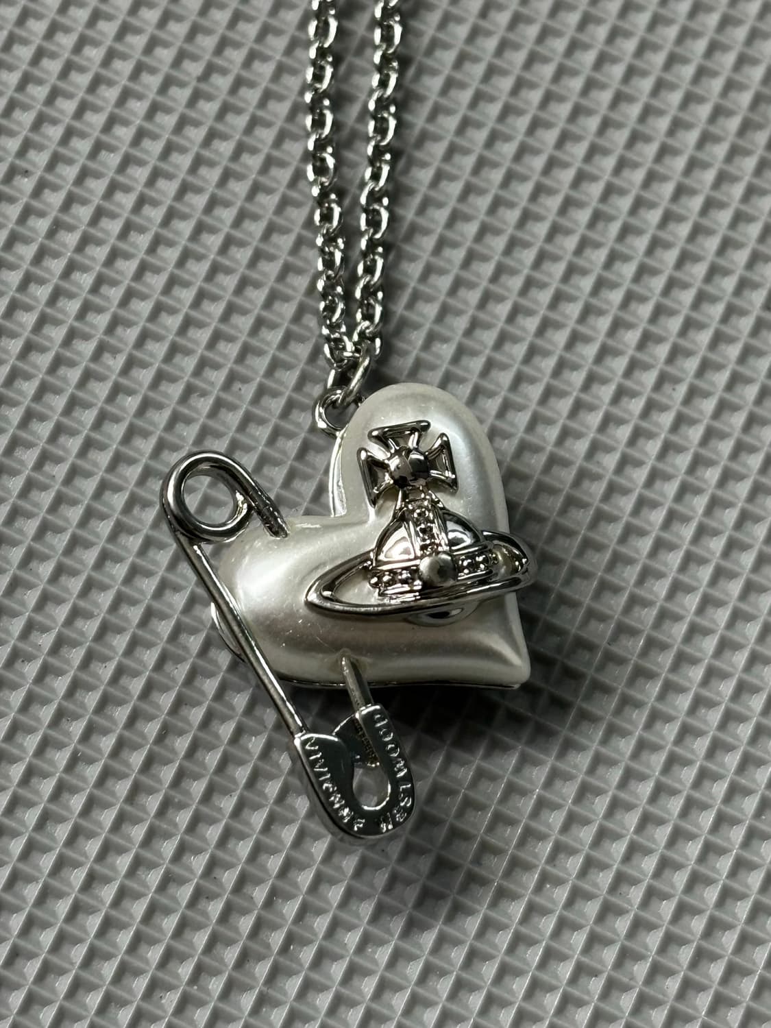 비비안웨스트우드 목걸이 오리에타 옷핀 클립 펄 하트목걸이 빈티지 상품이미지1