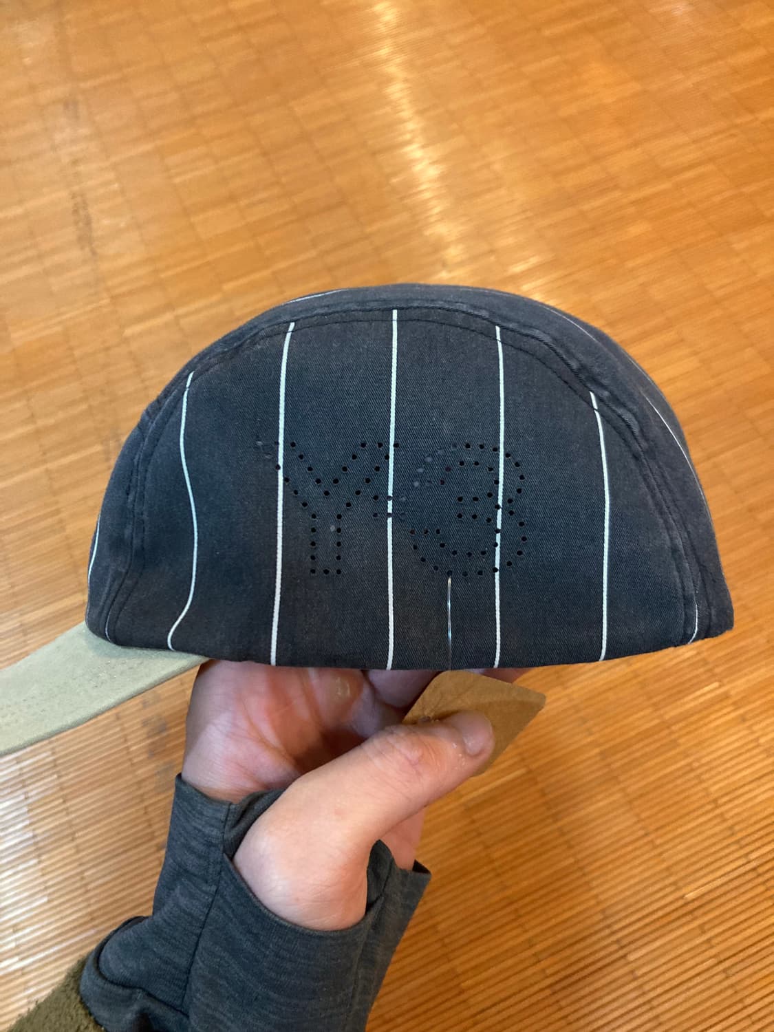 Y-3 스트라이프 캠프캡 상품이미지2