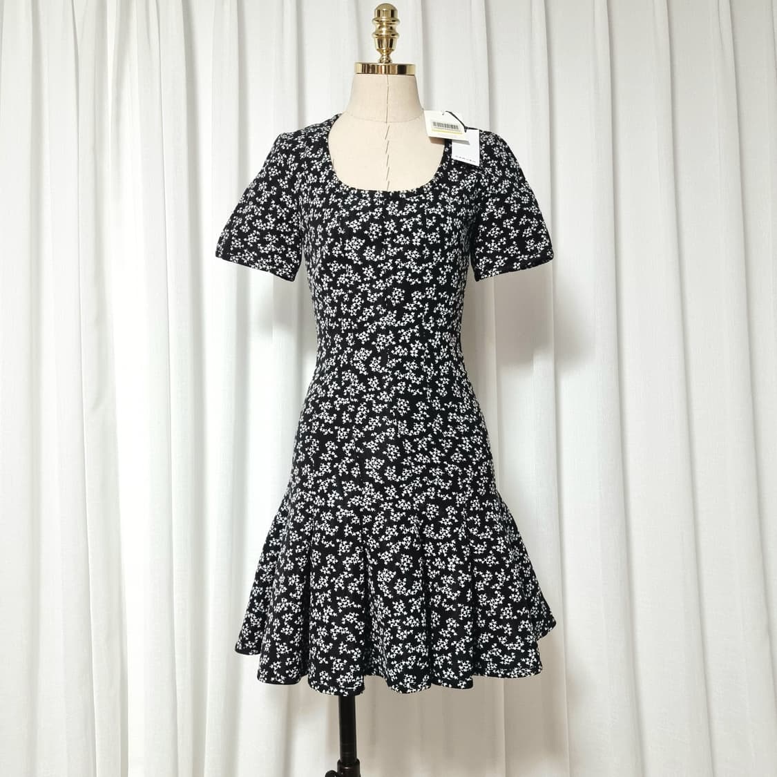 까르뱅 CARVEN 원피스 (44사이즈/표기34) 택달린 새상품 상품이미지1