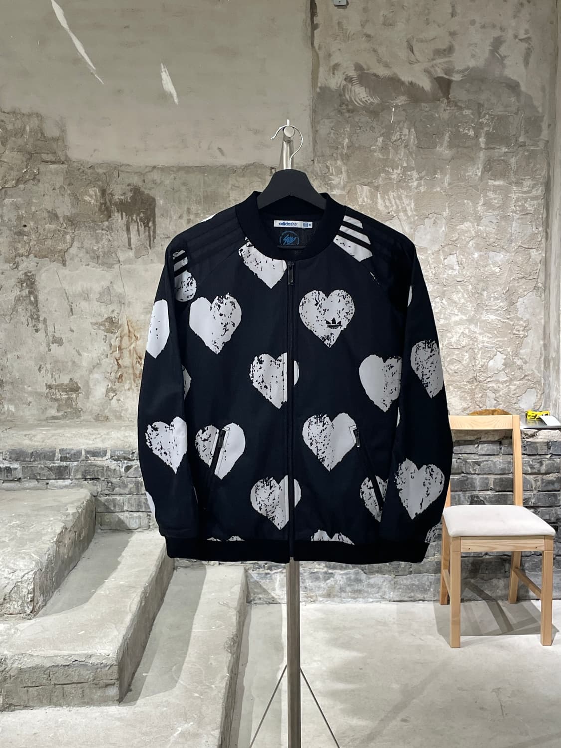 아디다스 블랙 벌키 하트 파이어버드 트랙 져지 상품이미지1