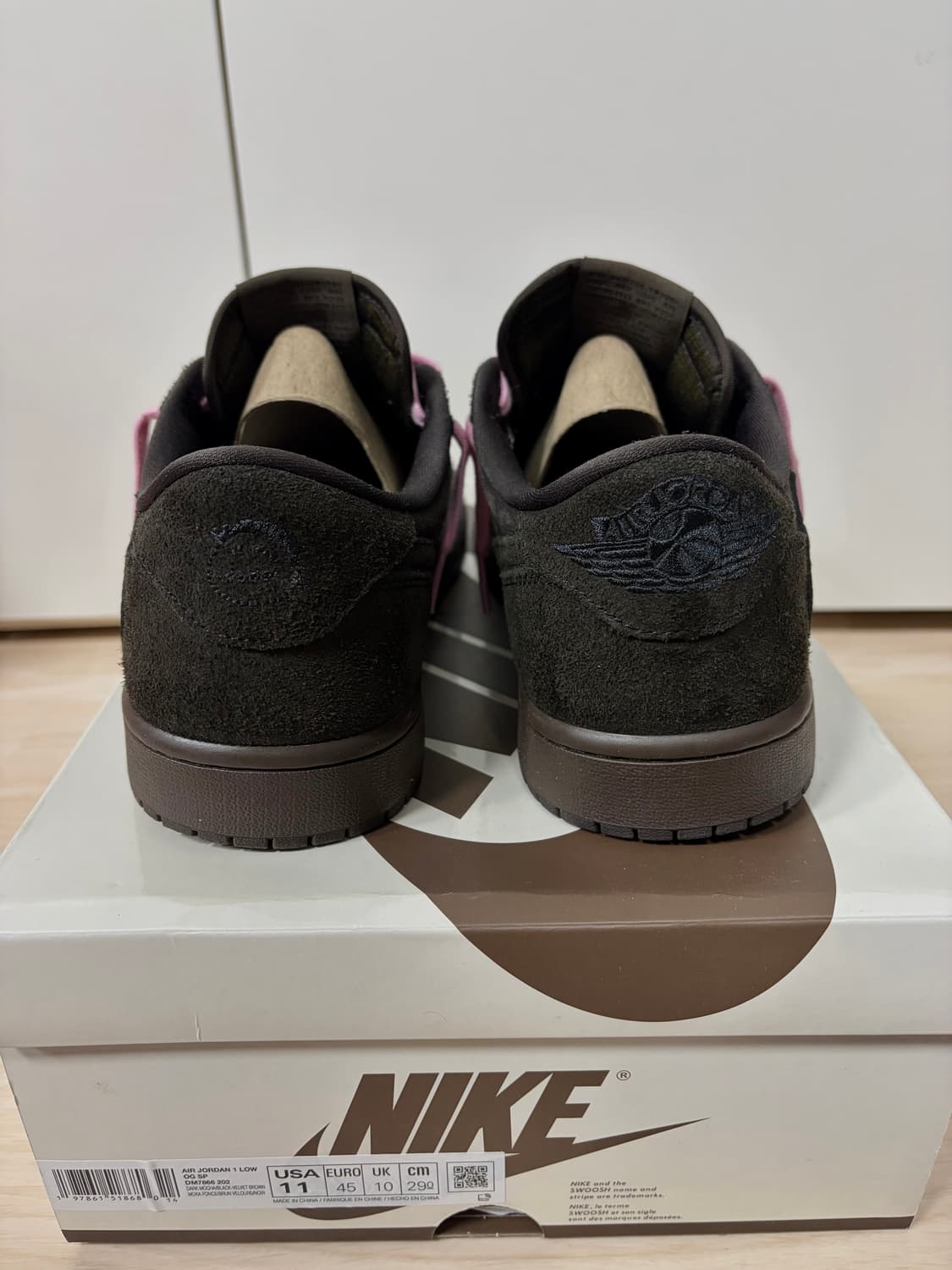 나이키 트래비스 스캇 290 상품이미지3