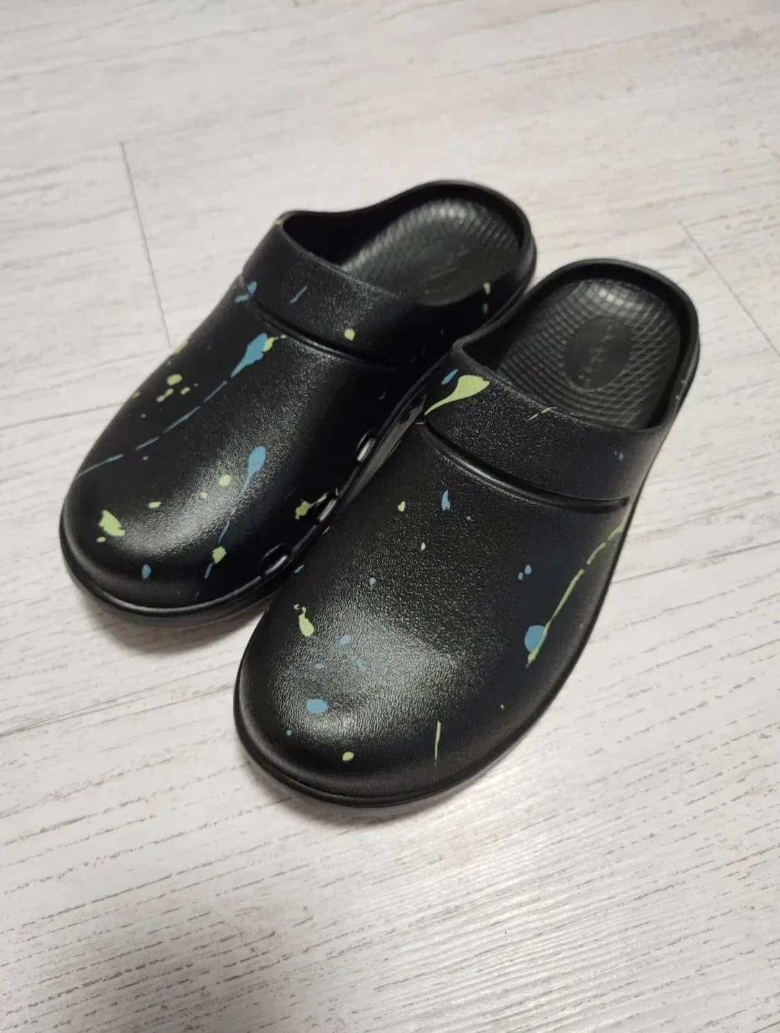 우포스x디스이즈네버댓 클로그 블랙 260사이즈 상품이미지1