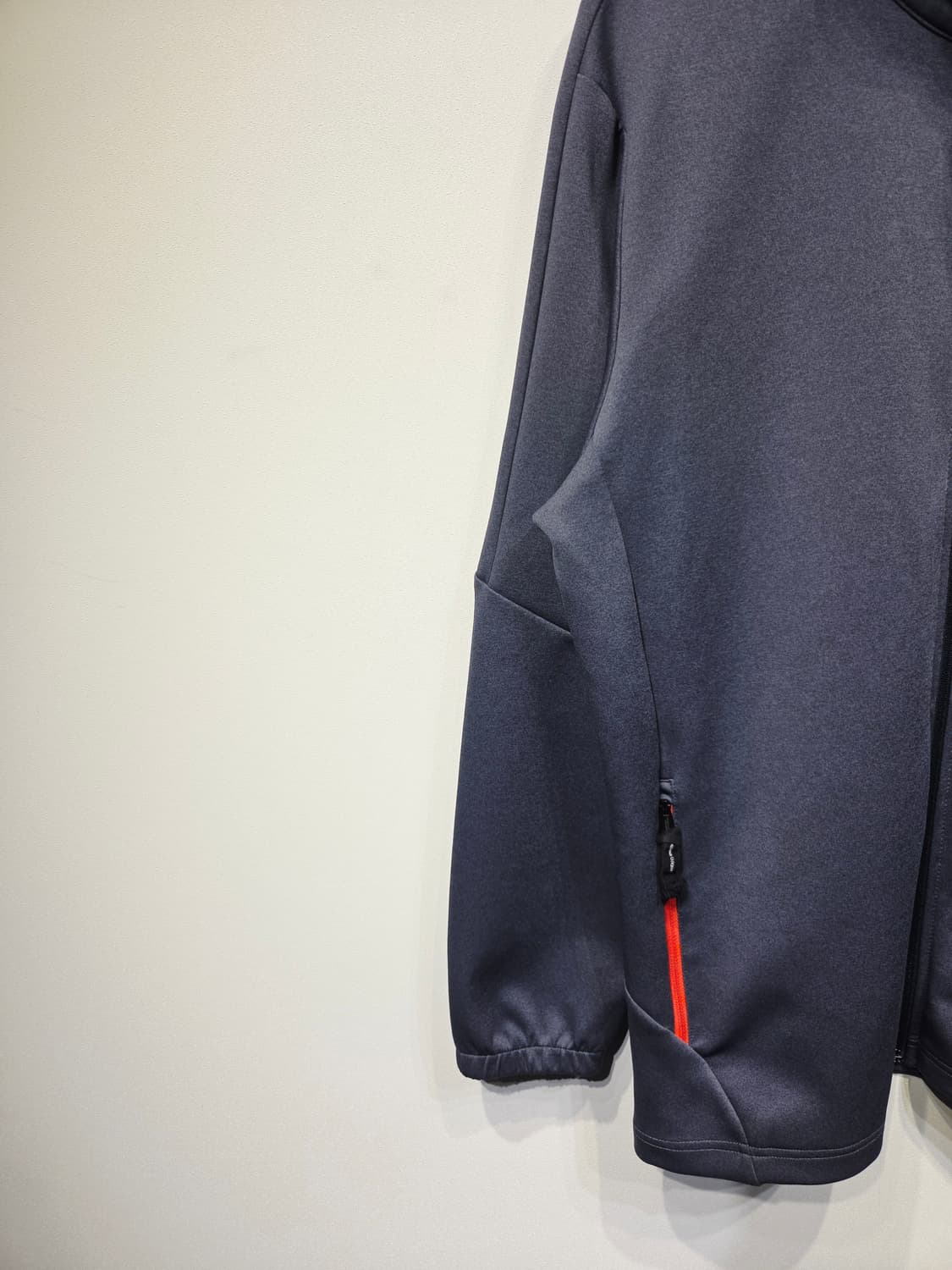 내셔널지오그래픽 남성 스트레치 집업 자켓 다크그레이 상품이미지4