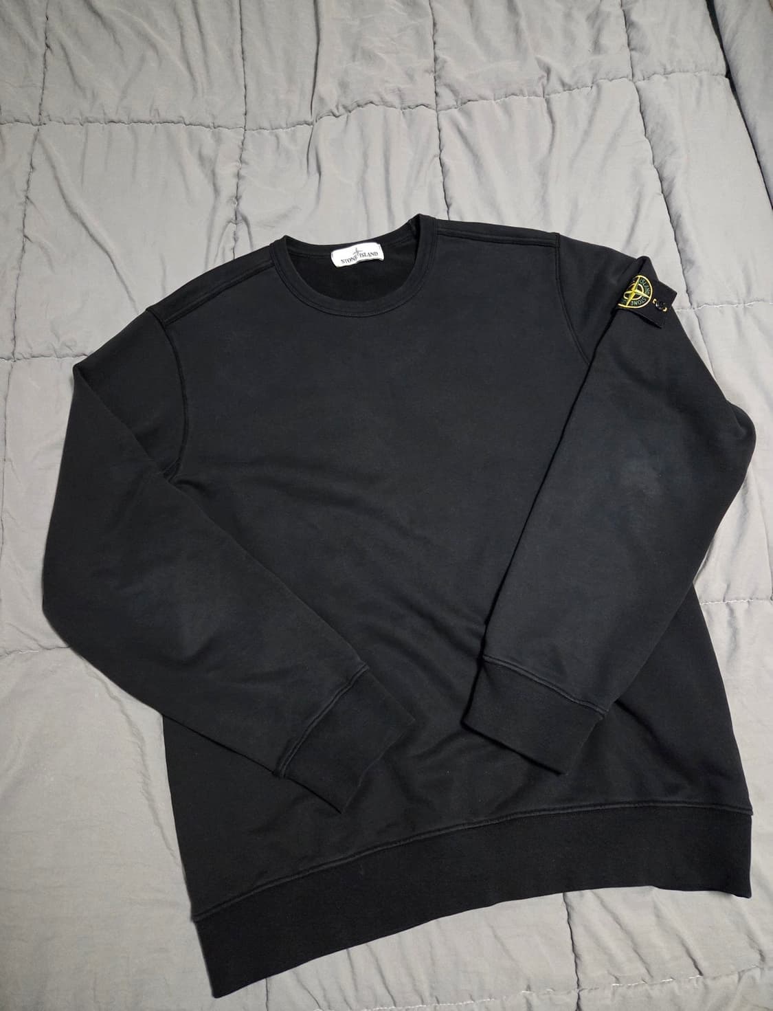 스톤아일랜드 블랙 맨투맨(급처) 상품이미지5