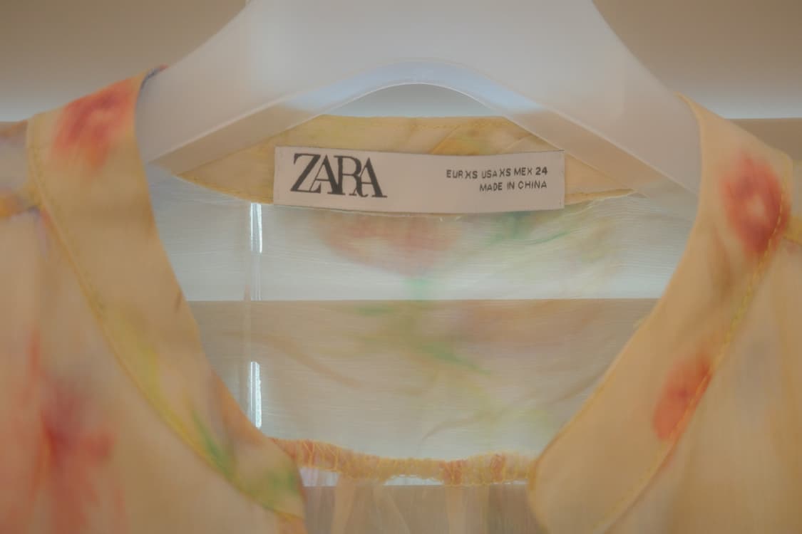 Zara 쉬폰 플라워 블라우스 상품이미지3