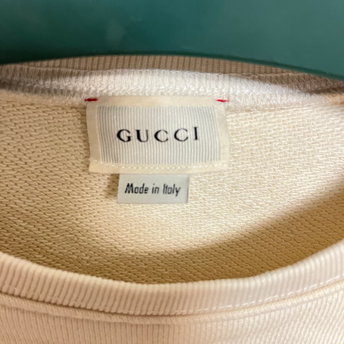 정품 여성용 구찌 오리지널 베어 맨투맨 상품이미지4