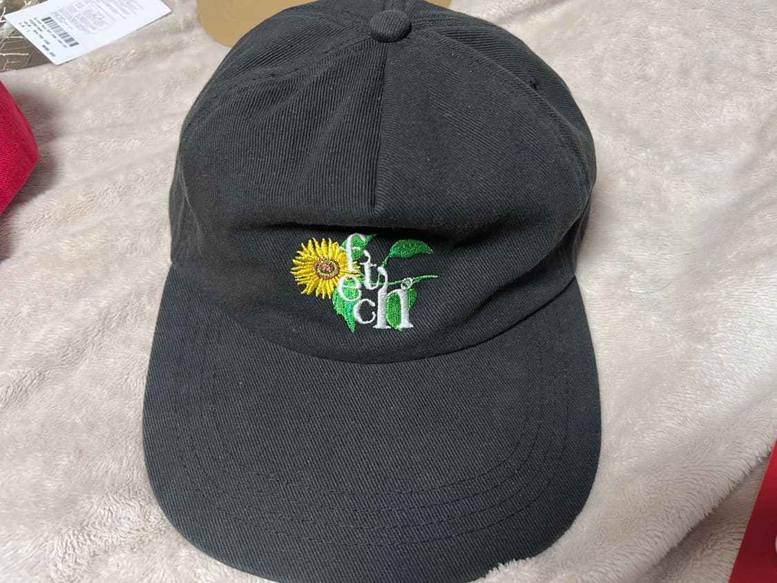 Fetch 썬플라워 자수 볼캡 블랙 상품이미지1
