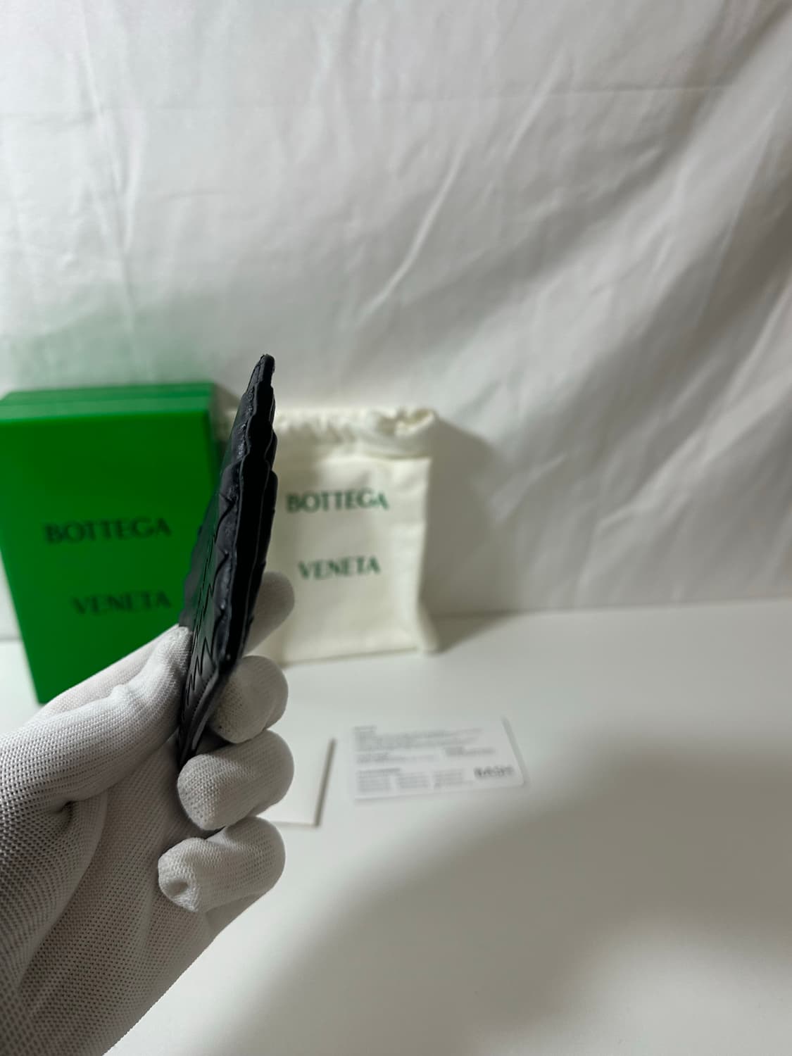 보테가베네타 인트레아치토 카드지갑 블랙 (OS)  상품이미지6