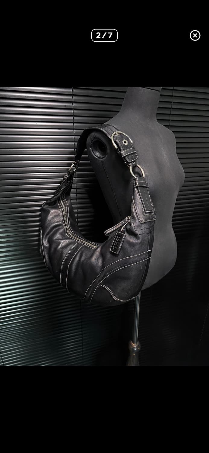 코치 하프 숄더백 상품이미지2