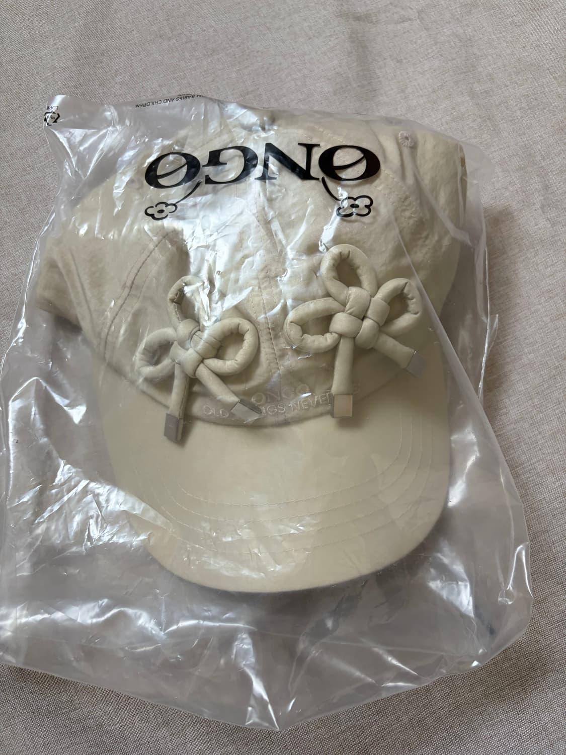 온고 ONGO 나일론 클로버 캡 아이보리 (품절) 상품이미지3