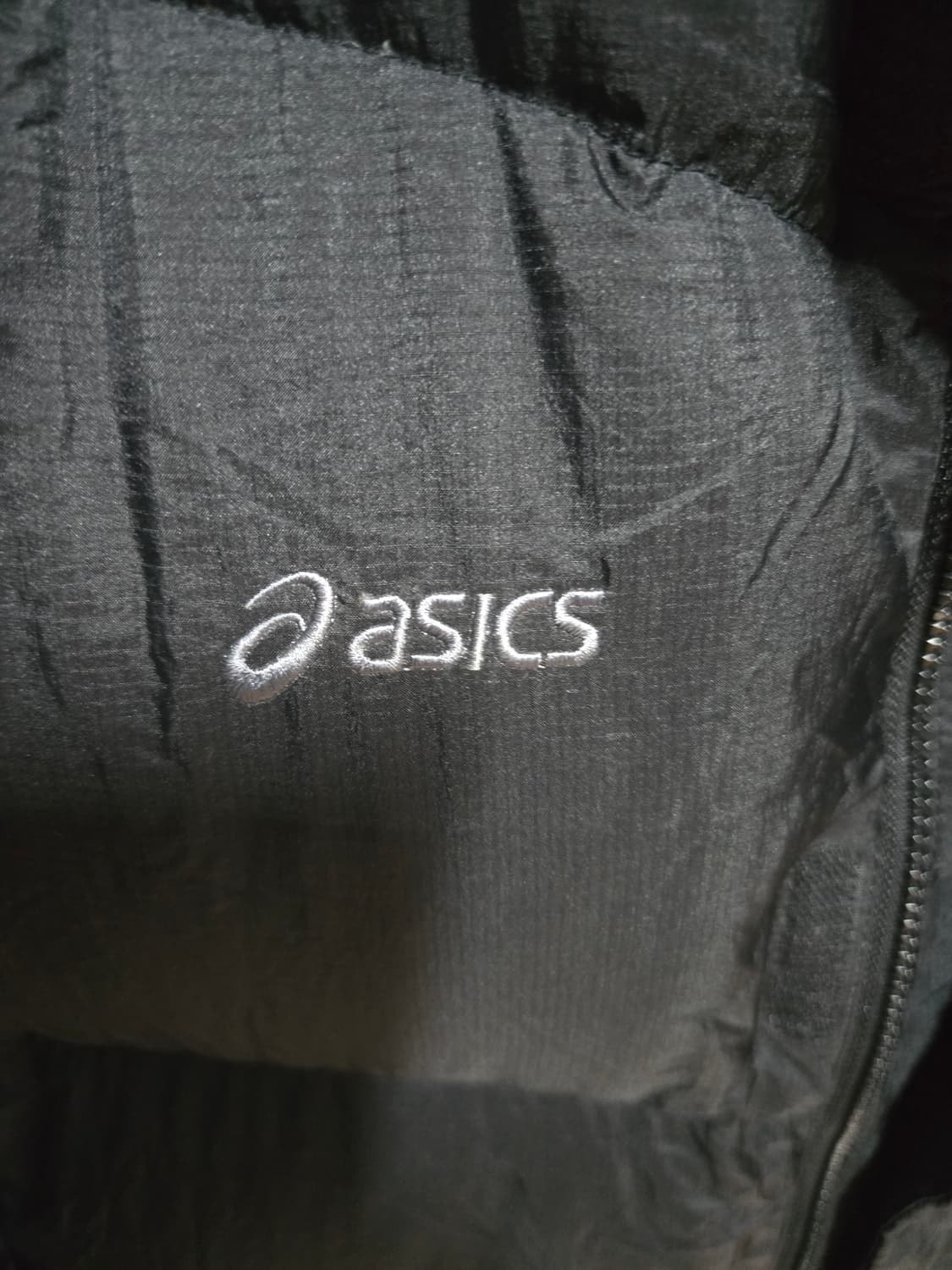 아식스 블랙 구스다운 패딩 105 상품이미지3