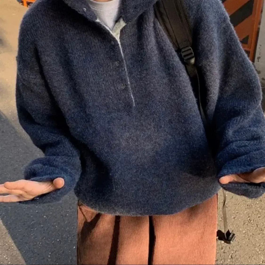 아워캐비넷 바온 버튼 보카시 울 니트 후리스 상품이미지1