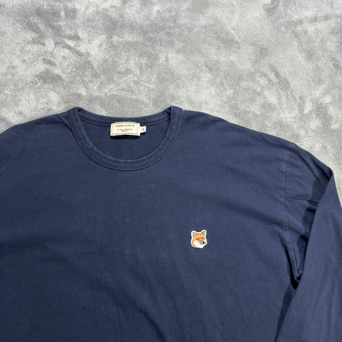 메종키츠네 네이비 폭스 롱슬리브  상품이미지2