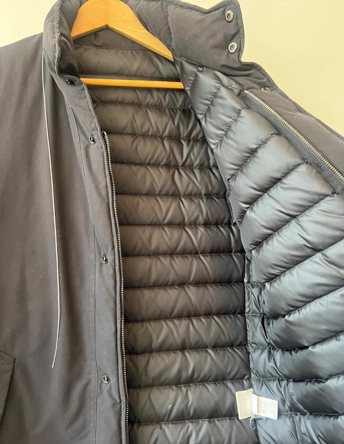 타임 남성 블랙 구스다운 패딩점퍼 

 상품이미지5