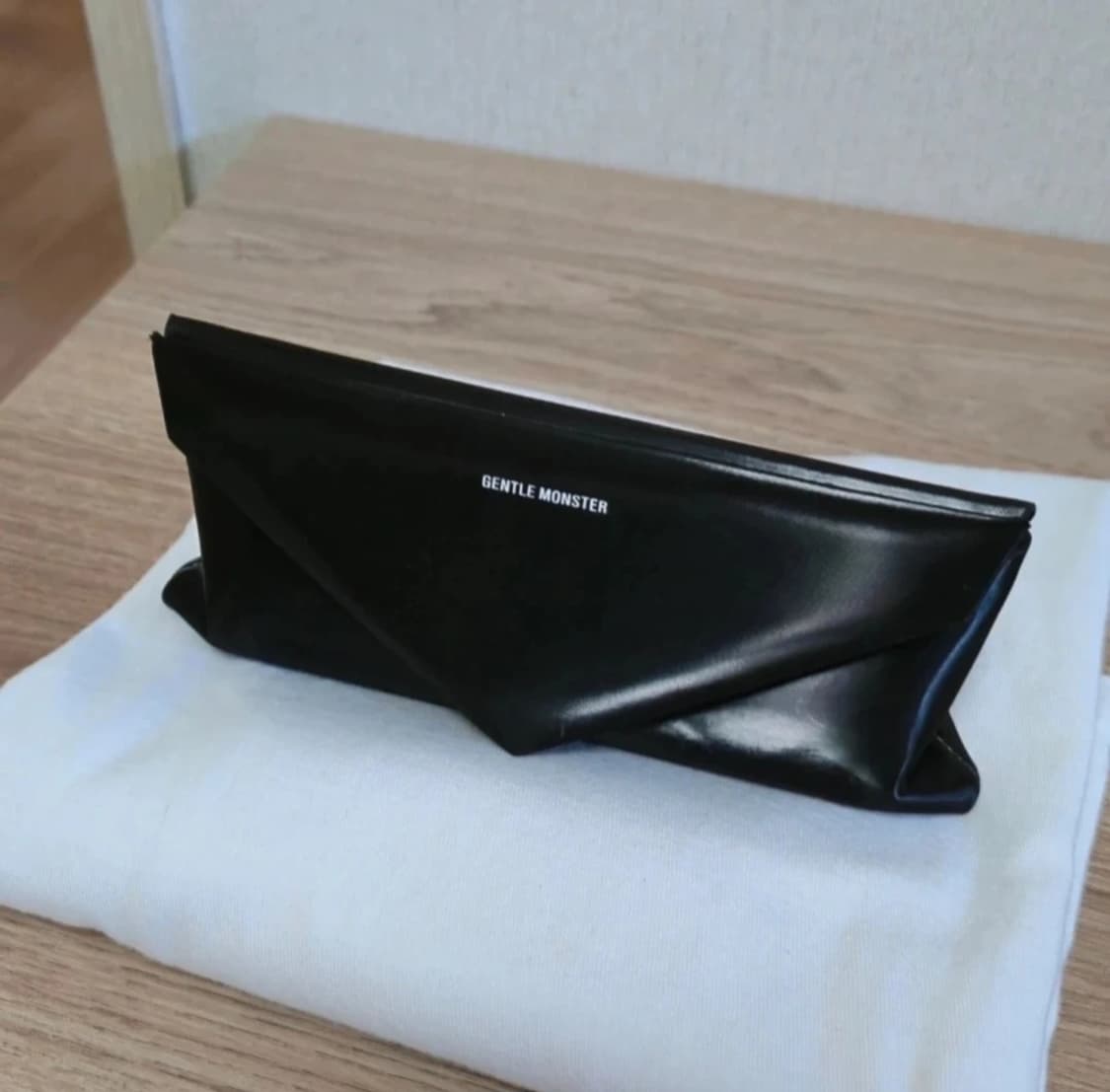 젠틀몬스터 선글라스 LENY 01 상품이미지3