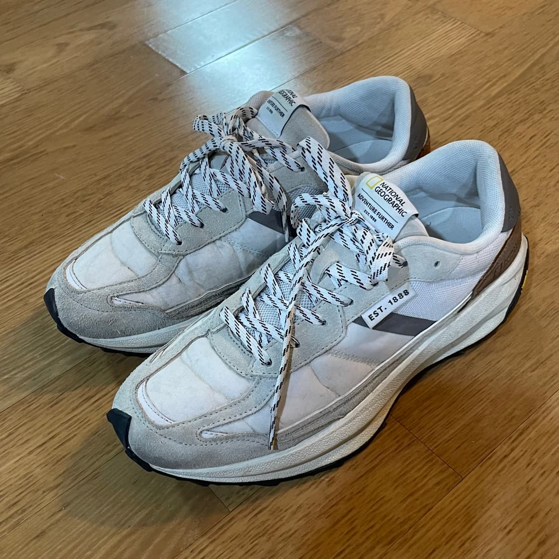 내셔널지오그래픽 스니커즈 275 상품이미지3