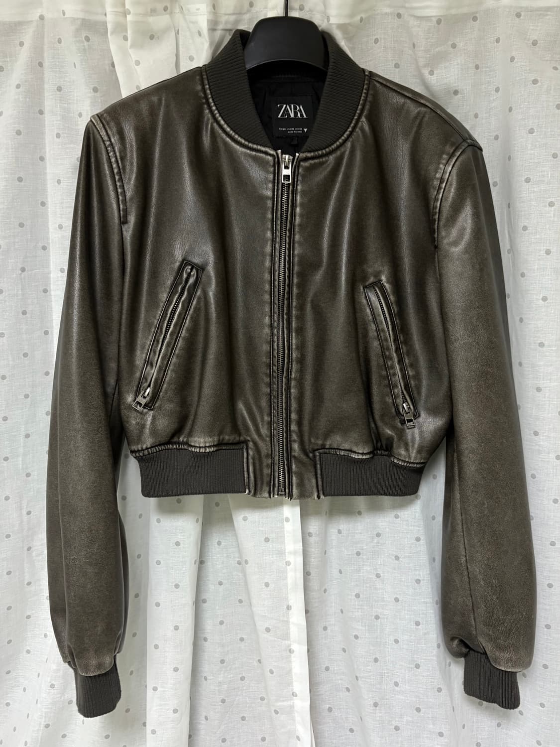 zara 페이크레더 봄버 자켓 xs  상품이미지1