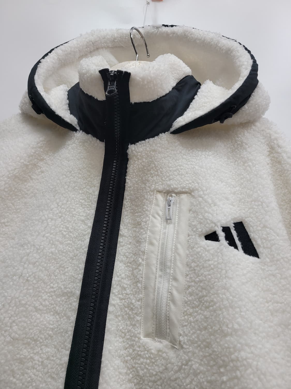 adidas 20FW 아디다스 어반 보아 후리스 세르파 롱 자켓 / S
 상품이미지3