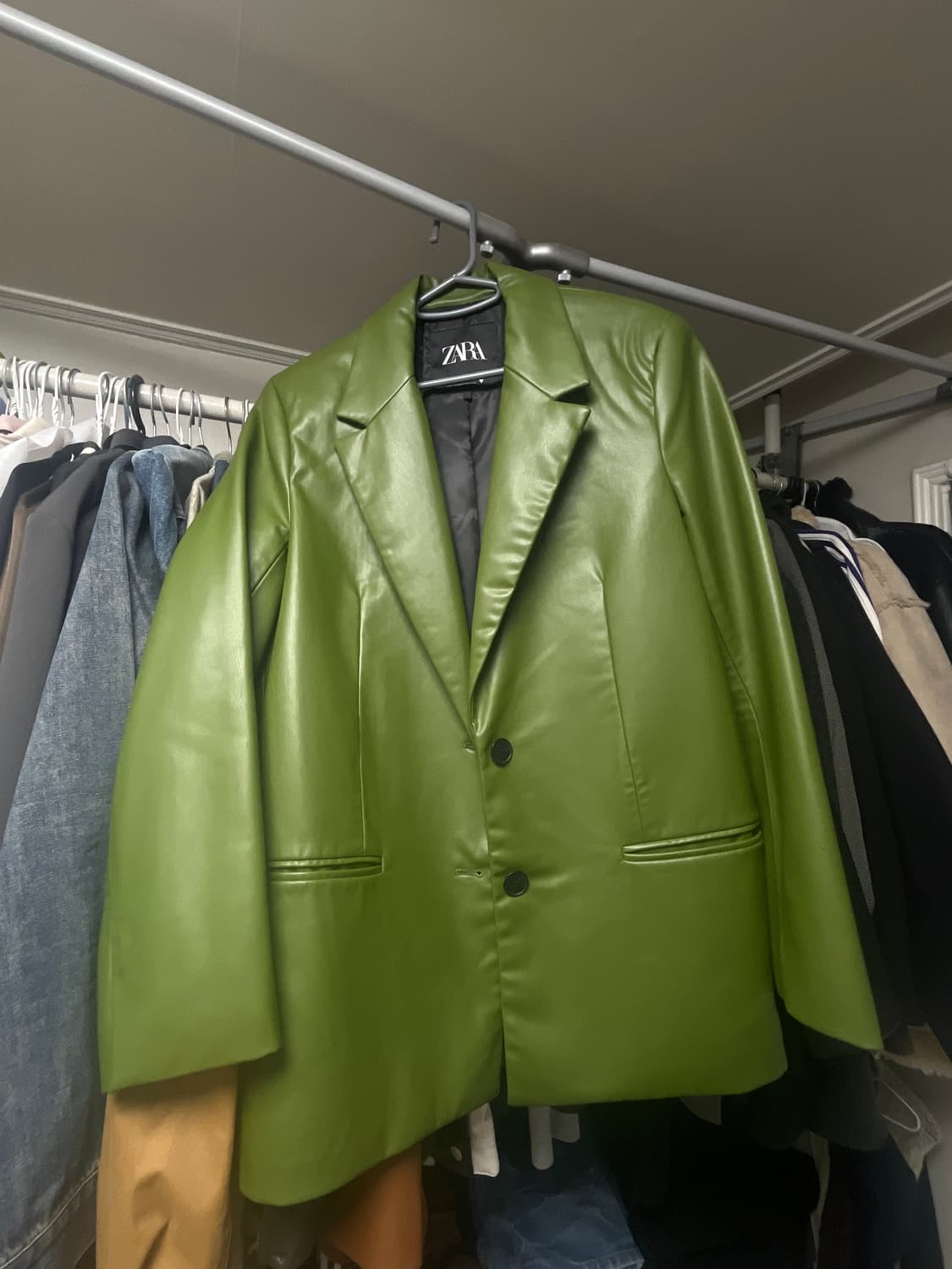Zara 세미오버핏 가죽자켓 s 상품이미지4