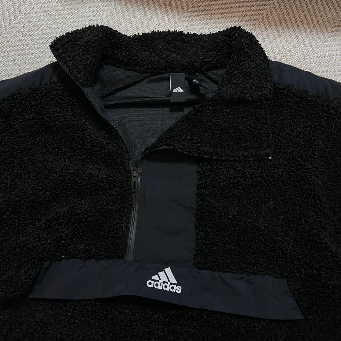 [정품] 아디다스 블랙 언발란스 뽀글리 후리스 [ L ] 상품이미지4