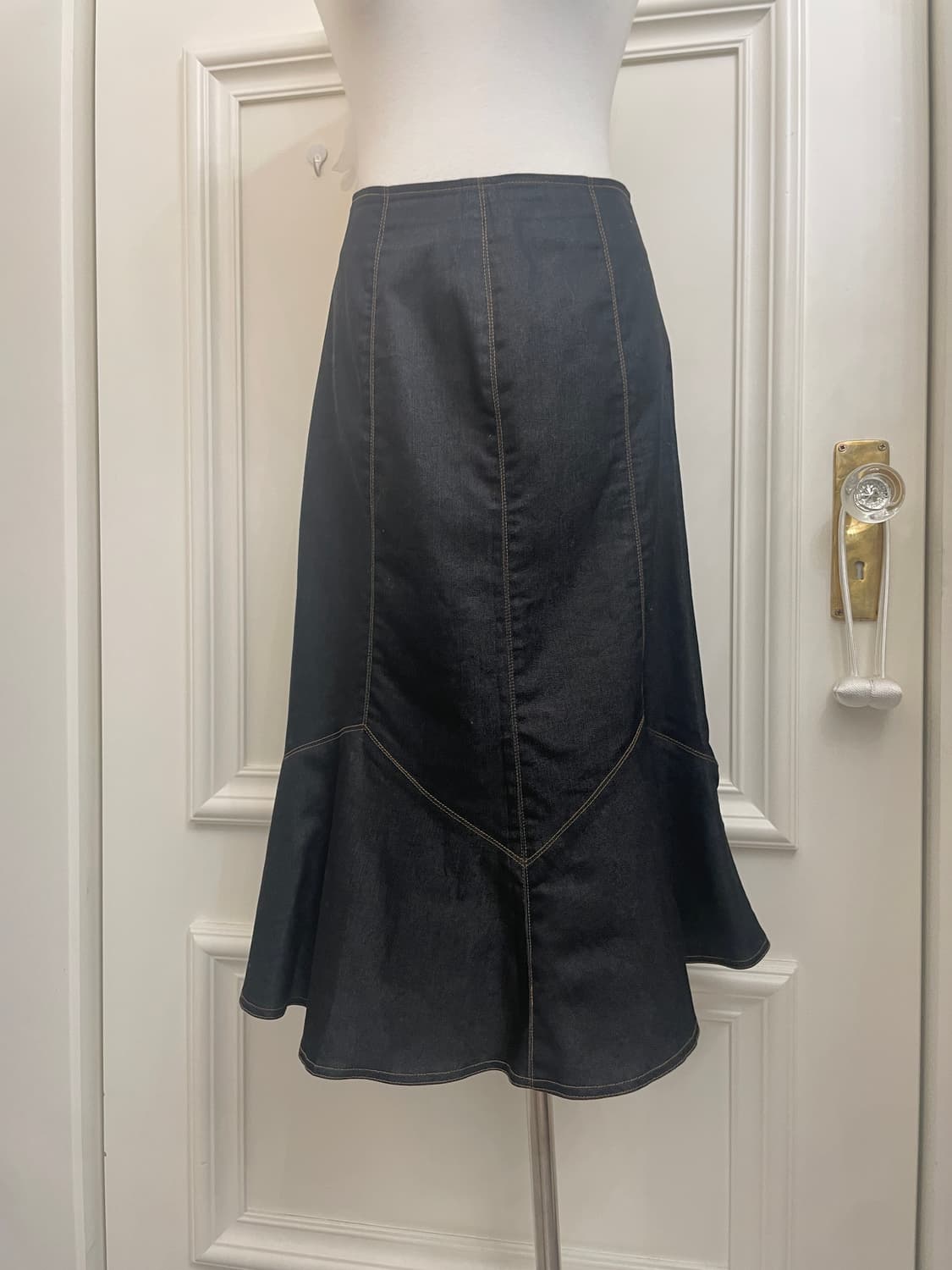 indi denim stitch point flare skirt 상품이미지5