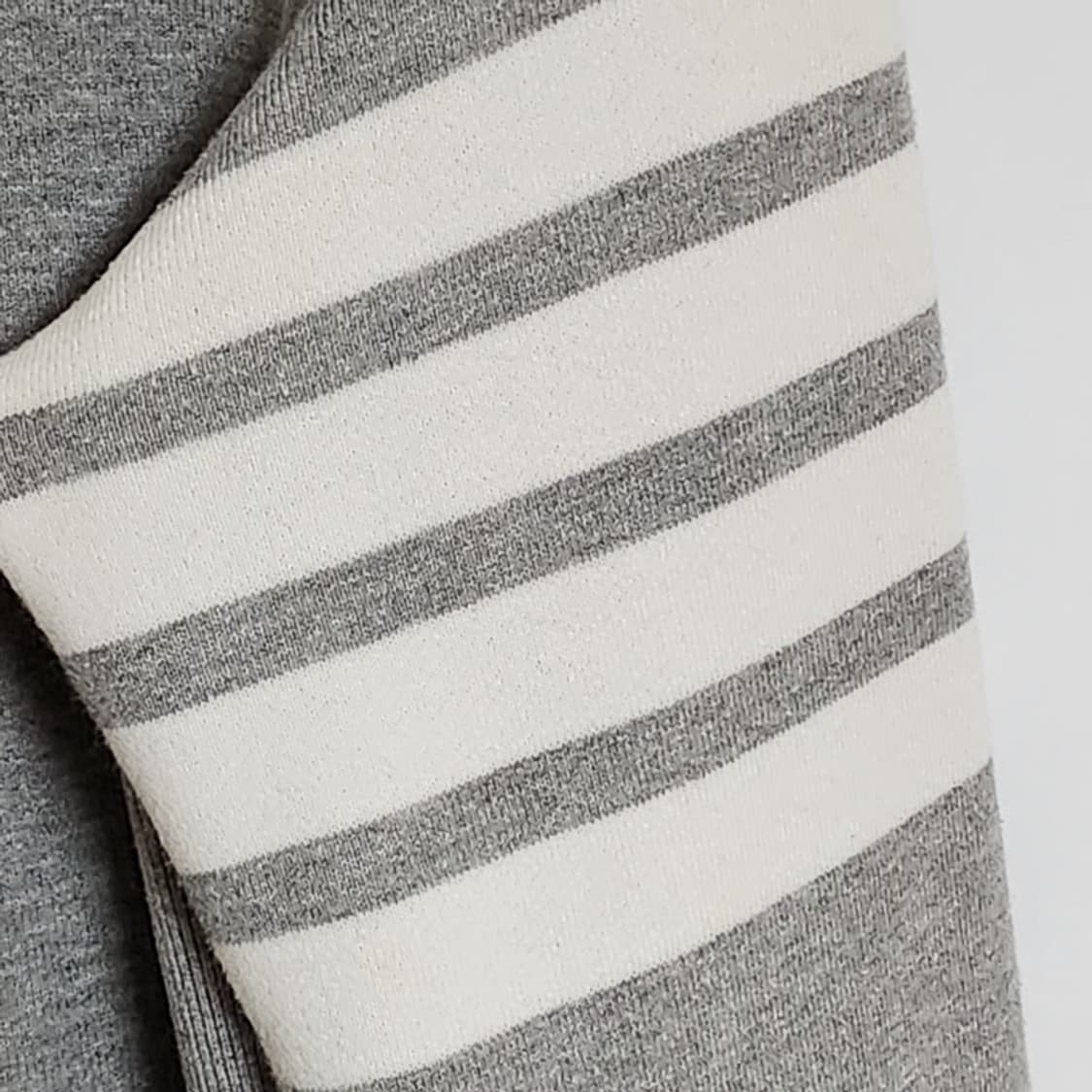 [40] 톰브라운 사선완장 스티치 여성 맨투맨 FJT002A 상품이미지7