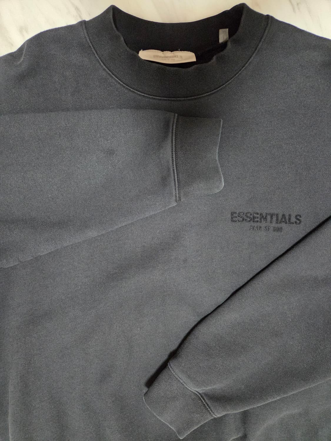 피오갓에센셜 오버핏 크루넥 스웻셔츠 상품이미지5