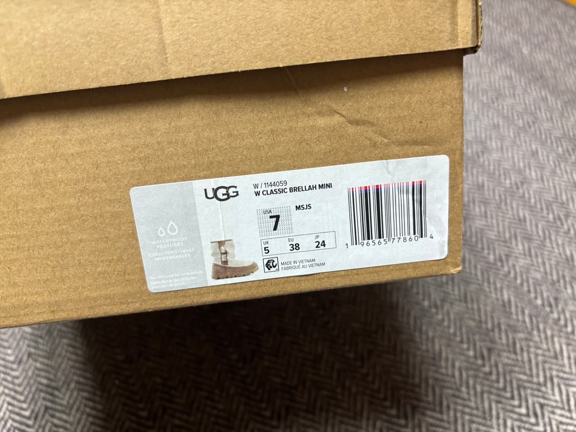 어그 클래식 브렐라 미니 7사이즈 새상품 상품이미지3