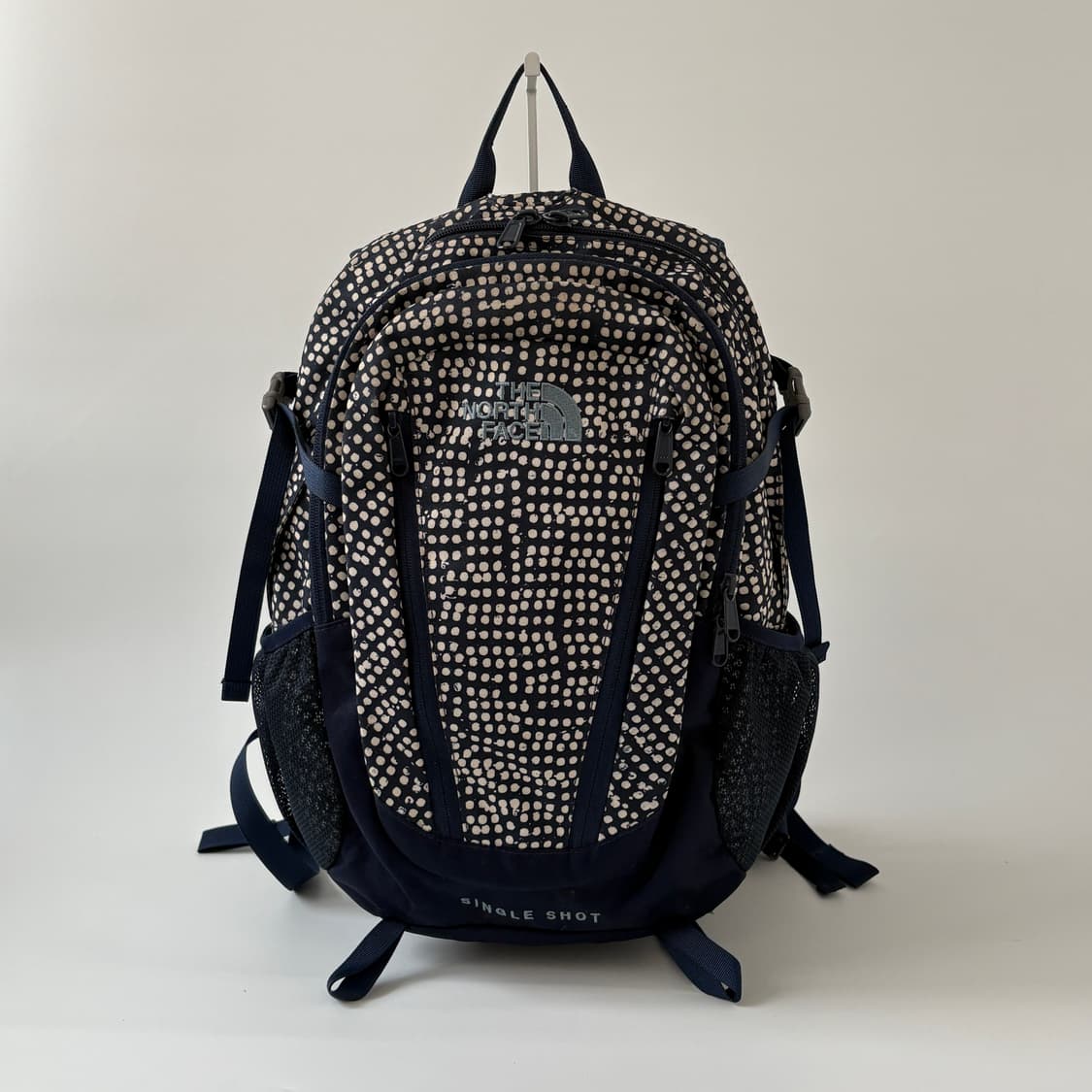 노스페이스 싱글샷 백팩 20L 네이비 닷 상품이미지1