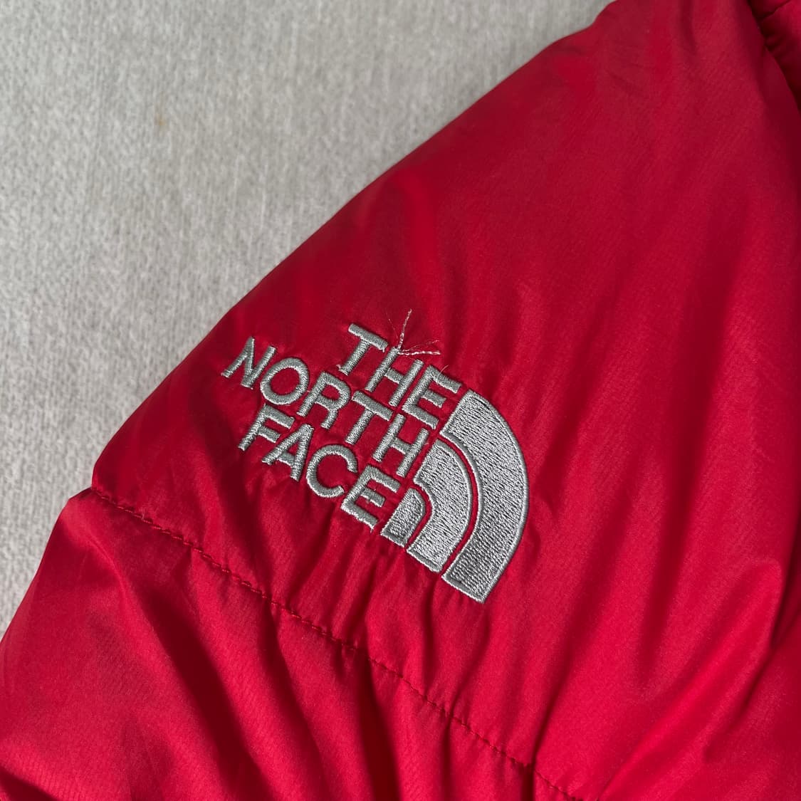 105 노스페이스 서밋시리즈 히말라야 레드 패딩 상품이미지4