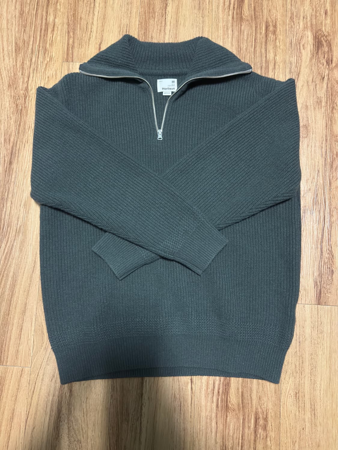 홀리선 하프집업니트 chive 상품이미지2