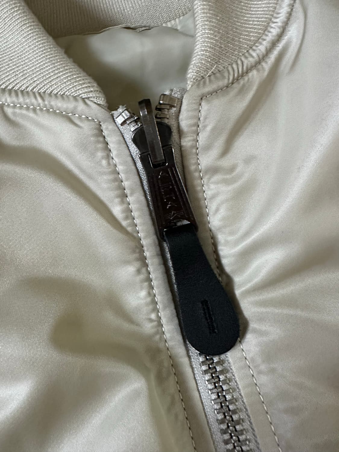 알파인더스트리 MA-1 루즈핏 라글란 사이드짚(M) 상품이미지3