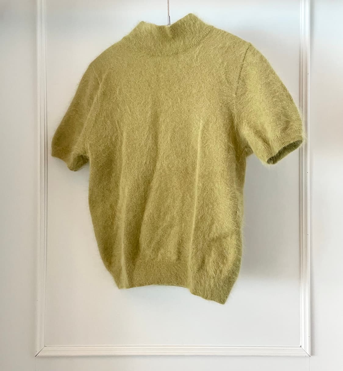 올리브 반소매 앙고라 니트 상품이미지1