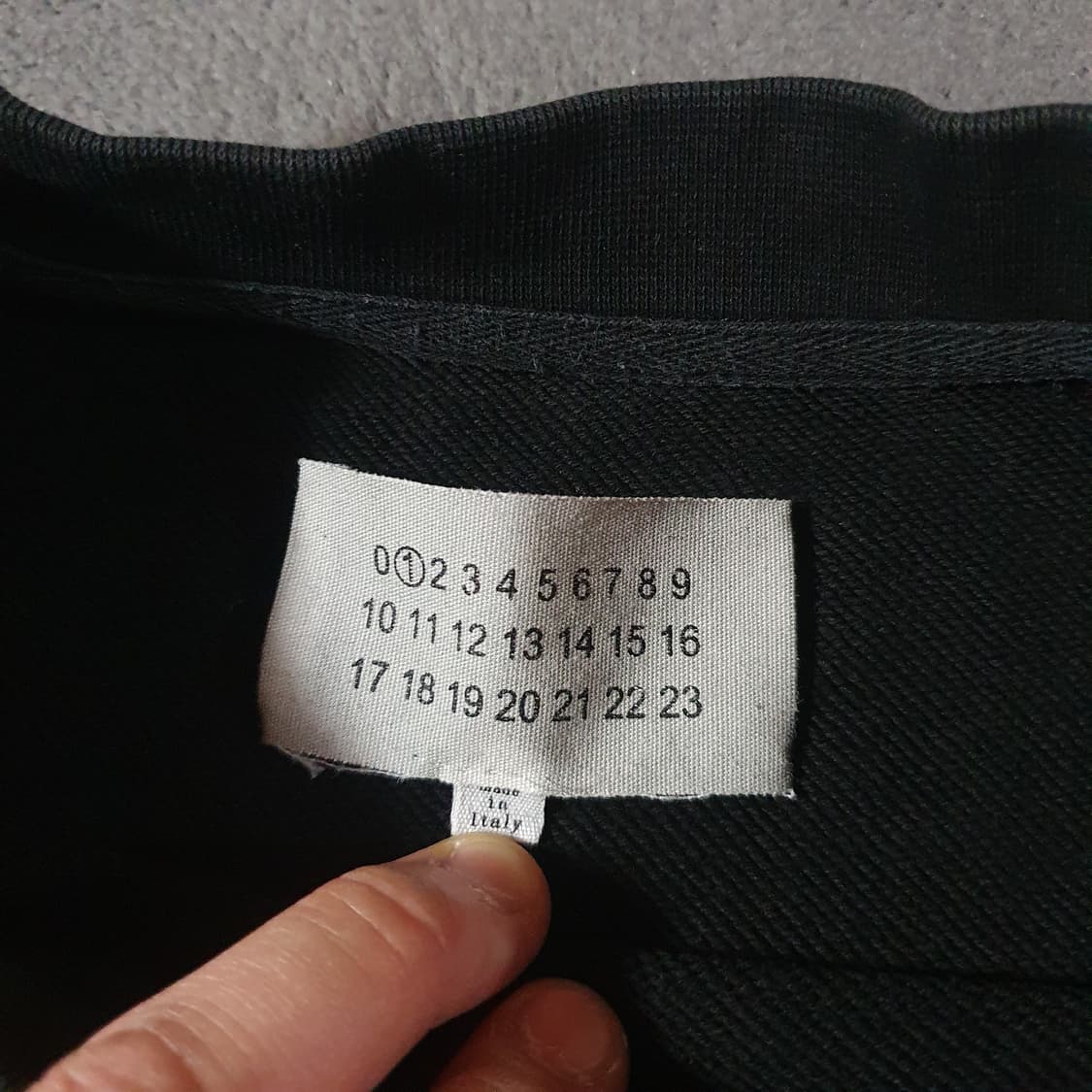 메종마르지엘라 넘버링 빅로고 맨투맨 50 상품이미지7